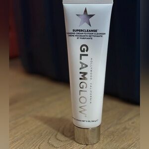 GLAMGLOW Supercleanse Clearing Cream-to-Foam Cleanser